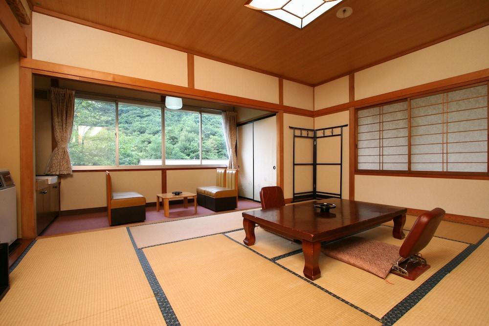 Shosenkaku Hotel Нагано Екстериор снимка