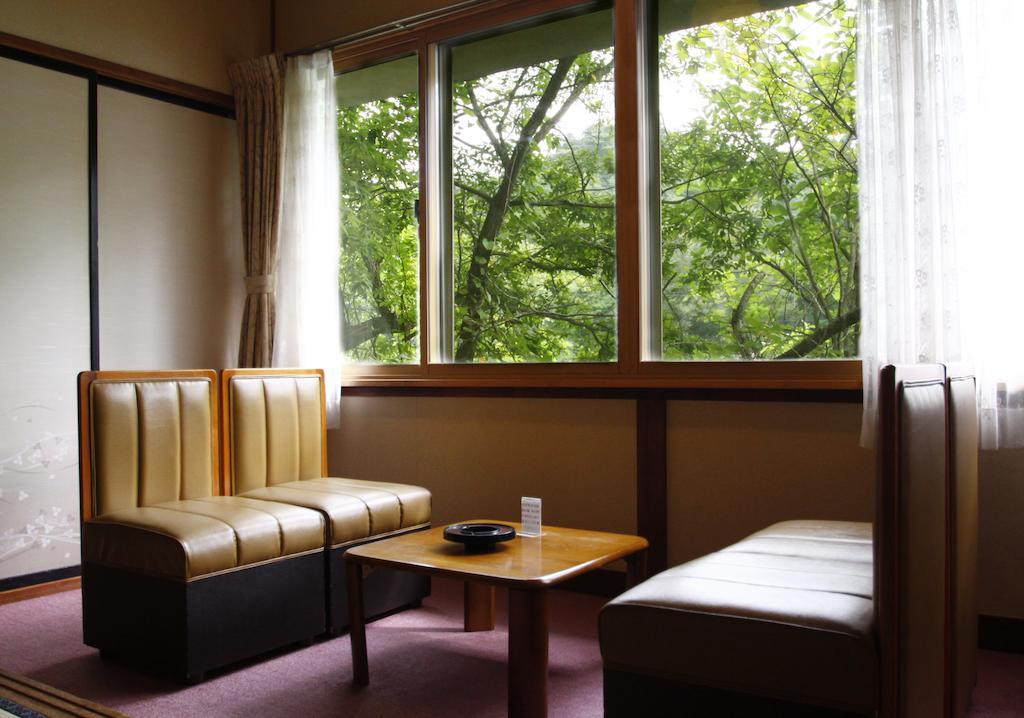 Shosenkaku Hotel Нагано Стая снимка